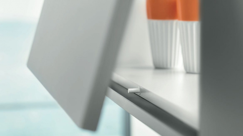 Aventos HK-S tip-on открывание по нажатию